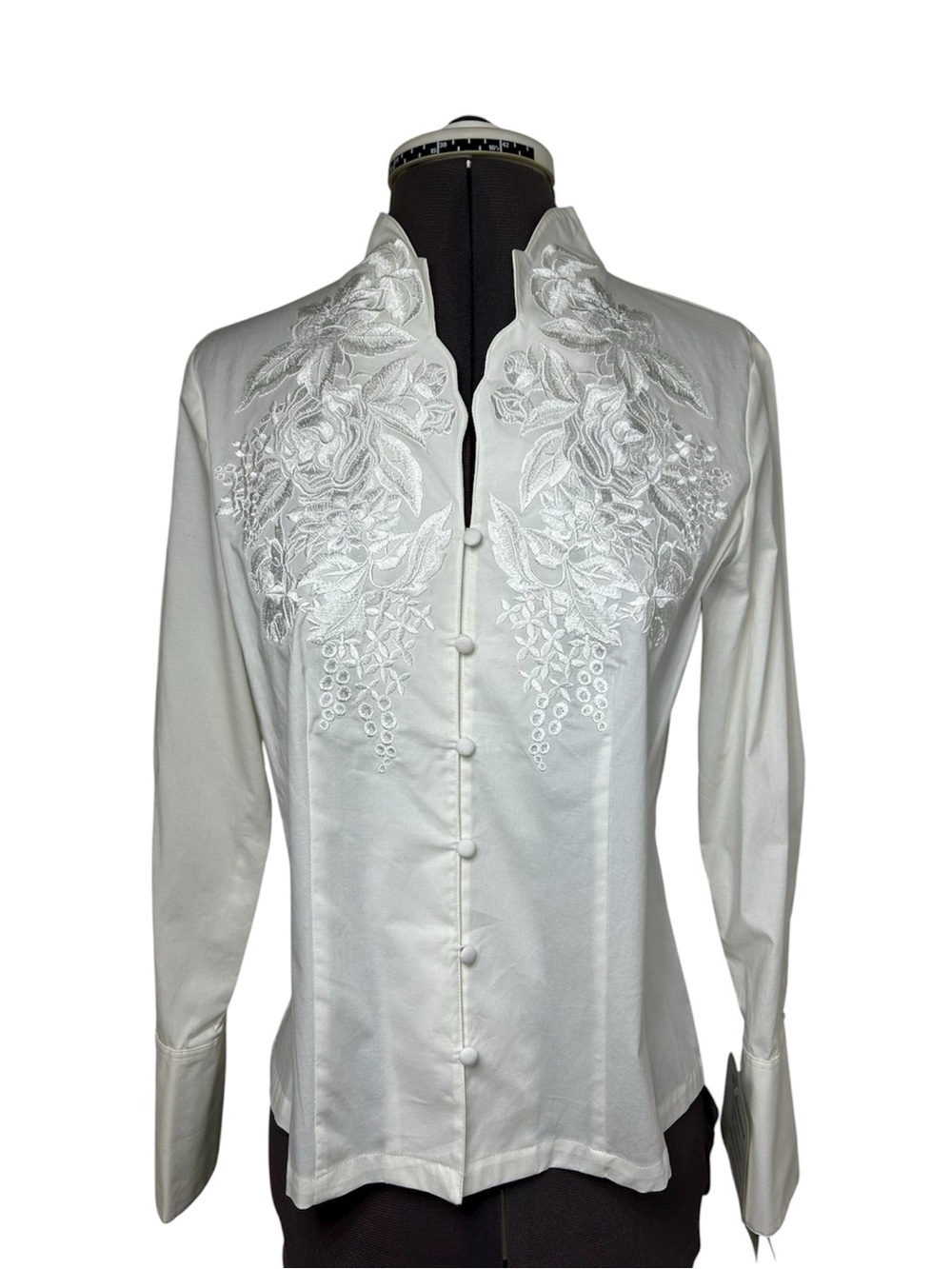 Go Silk Cotton Spandex Off White Embroidered Button Down Preppy Versatile Top SP